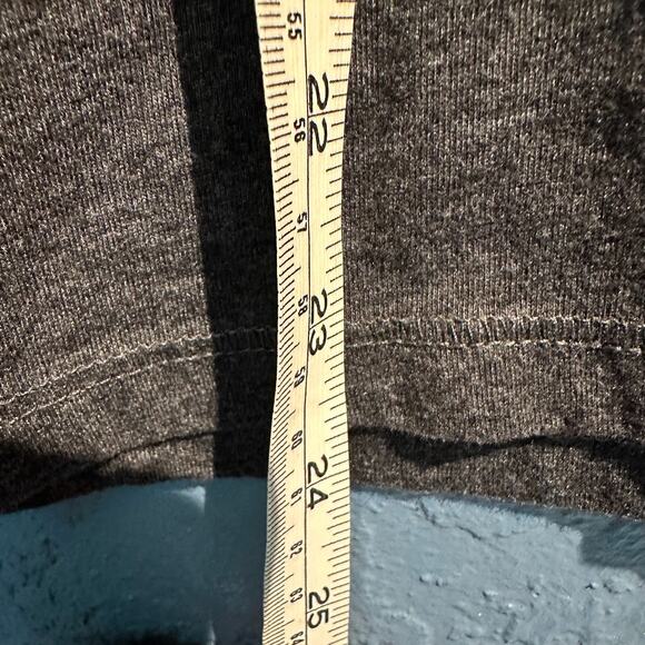 Collectible Jack Daniel's Tennessee Honey Bee Keeper Crop V-Neck Tank Size Med. - Picture 9 of 9